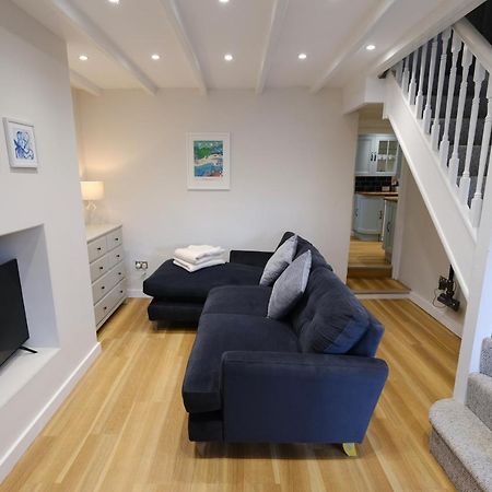 Newly Renovated Cottage With Hot Tub Portreath Luaran gambar