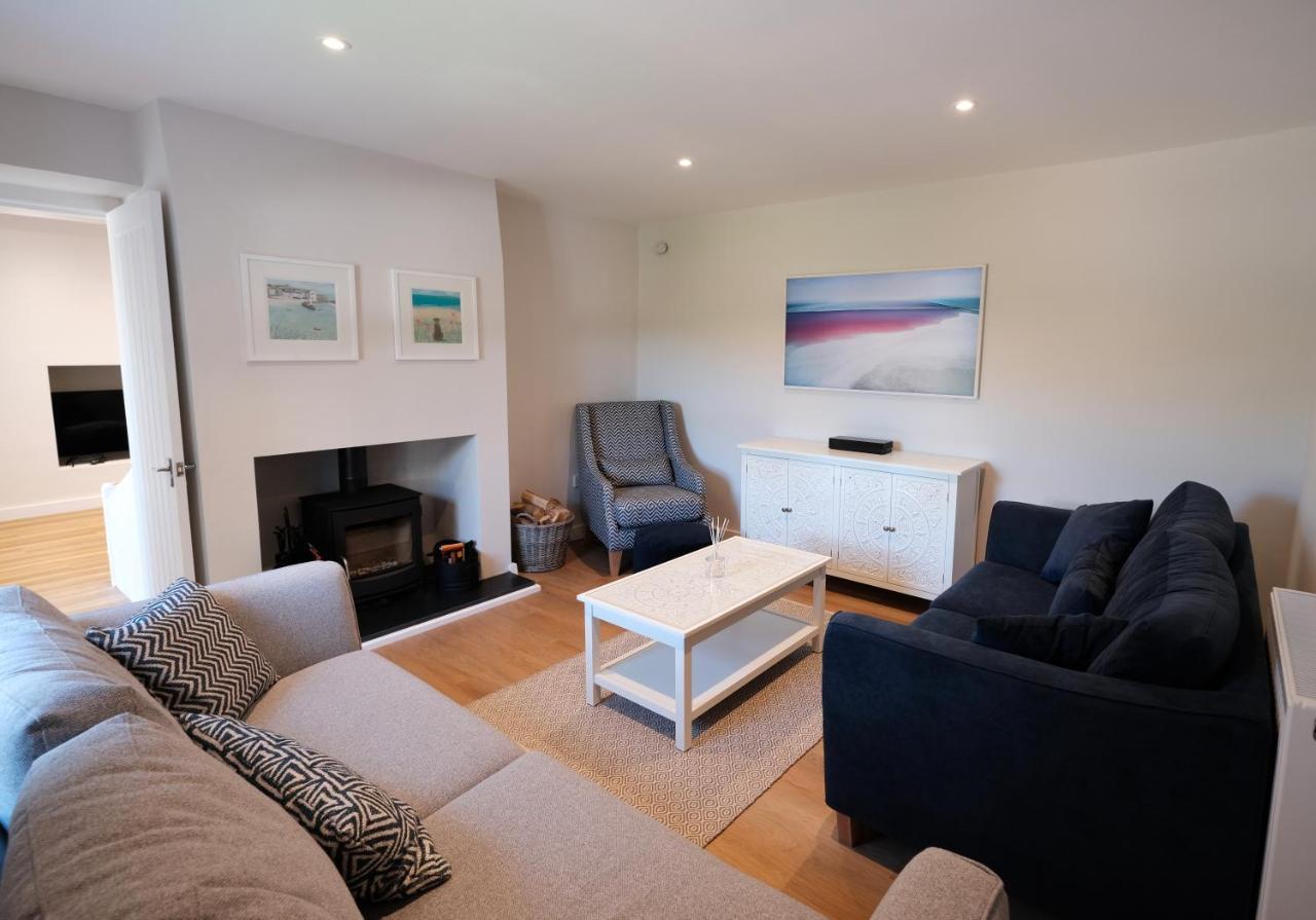 Newly Renovated Cottage With Hot Tub Portreath Luaran gambar