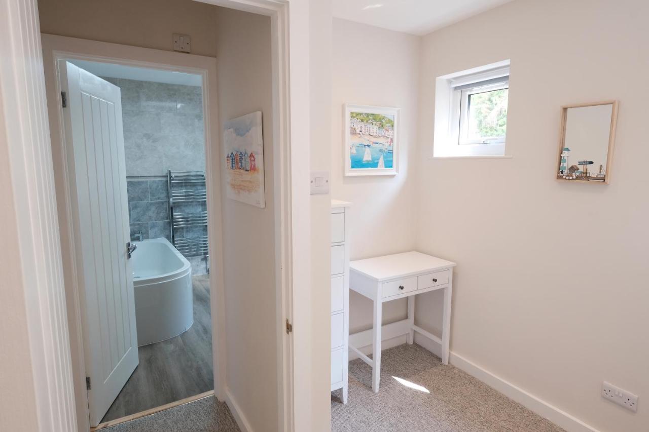 Newly Renovated Cottage With Hot Tub Portreath Luaran gambar